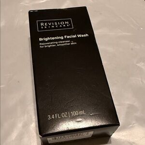 Revision Skincare Brightening Facial Wash